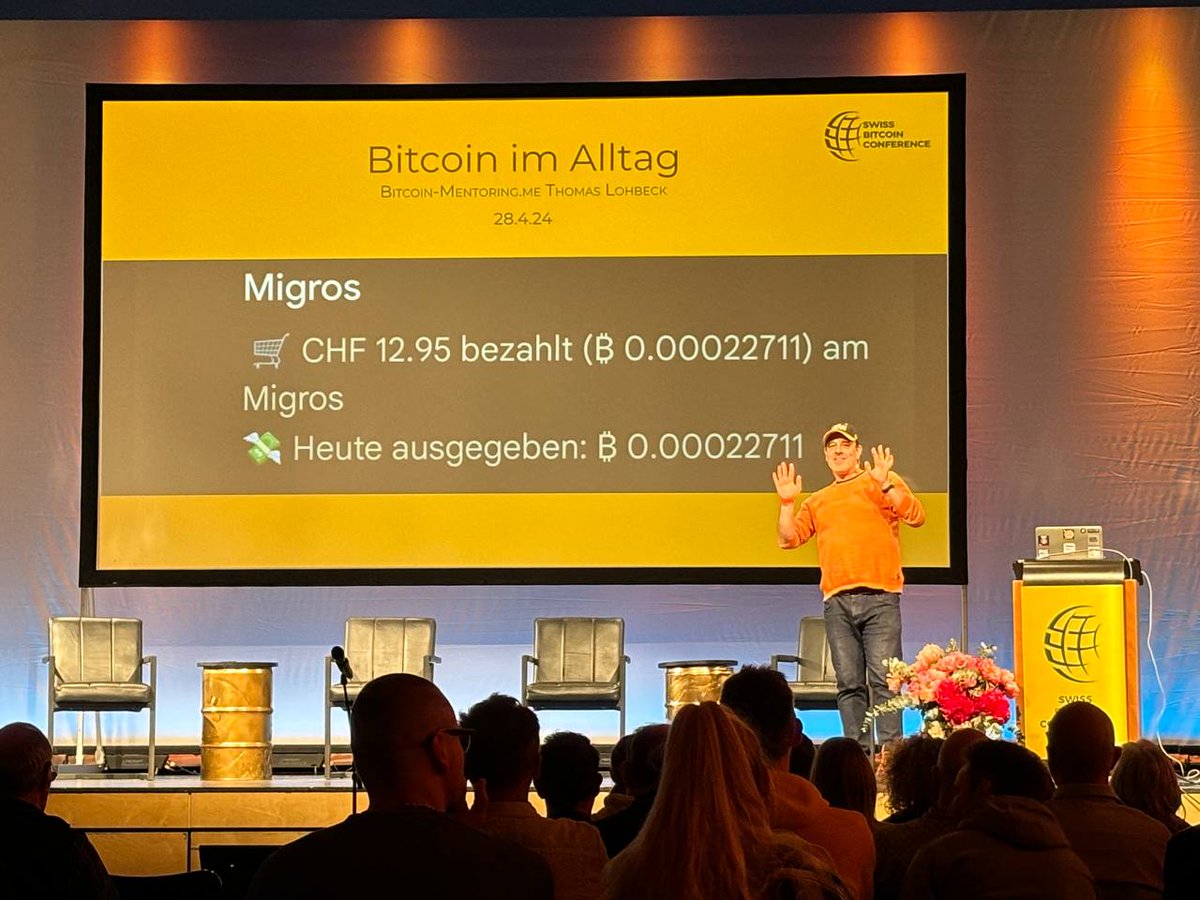Danke @Swissbitcoincon es war super! Ich habe mein Vortrag «Bitcoin im Alltag» beendet, indem ich @Lightningcats21 mit Bitcoin gefüttert habe. Immer gut für ein Lacher 😂