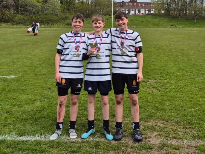 Well done to William, Ben and George who won the U14s Lancashire Development Cup today with @RugbyHoppers Well played lads!