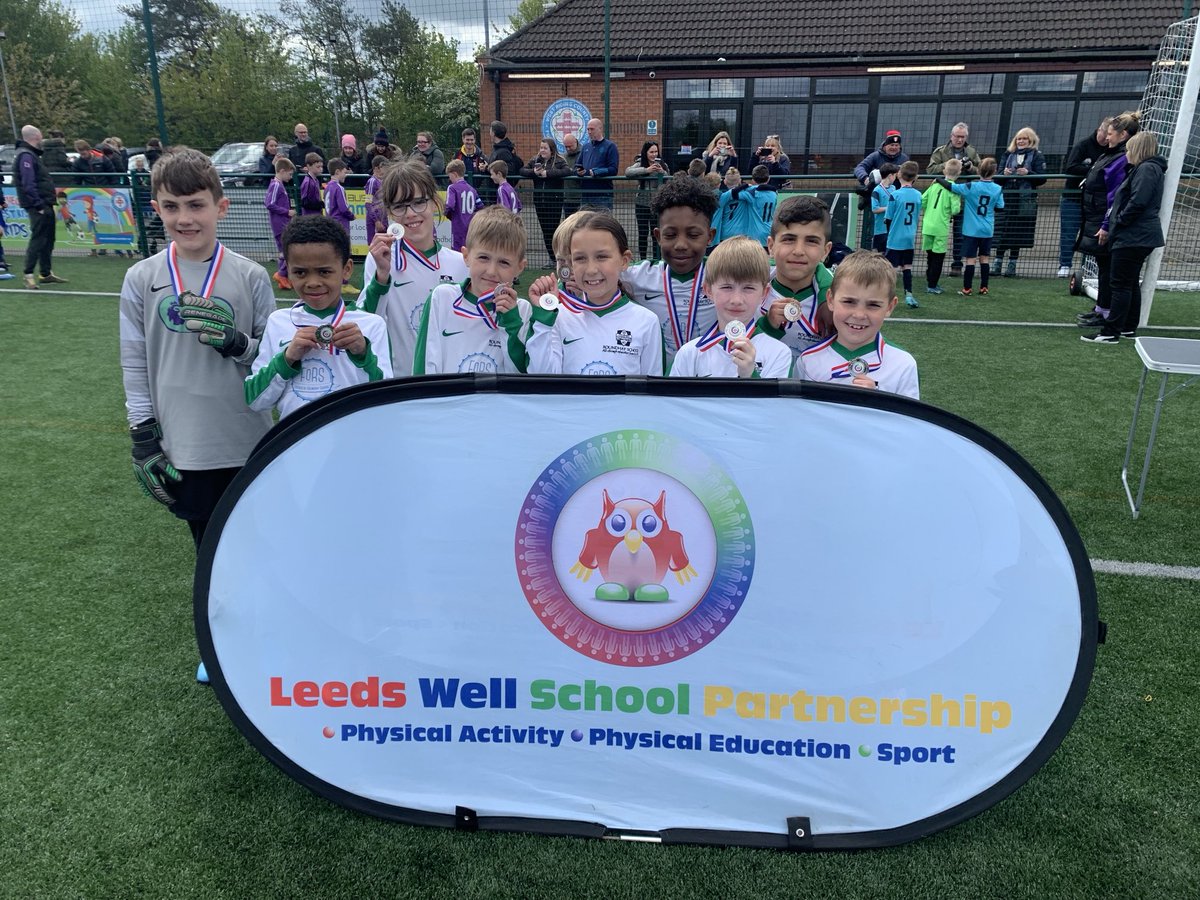 A huge congratulations to our Y3/4 football team who finished Runners up in the LWSP Leeds City FINALS on Friday. The 2nd best team in Leeds 🥳 for the age group is a great achievement. Well done to the winners Horsforth Newlaithes! ⁦@NewlaithesPS⁩ ⁦@LeedsWellSchool⁩