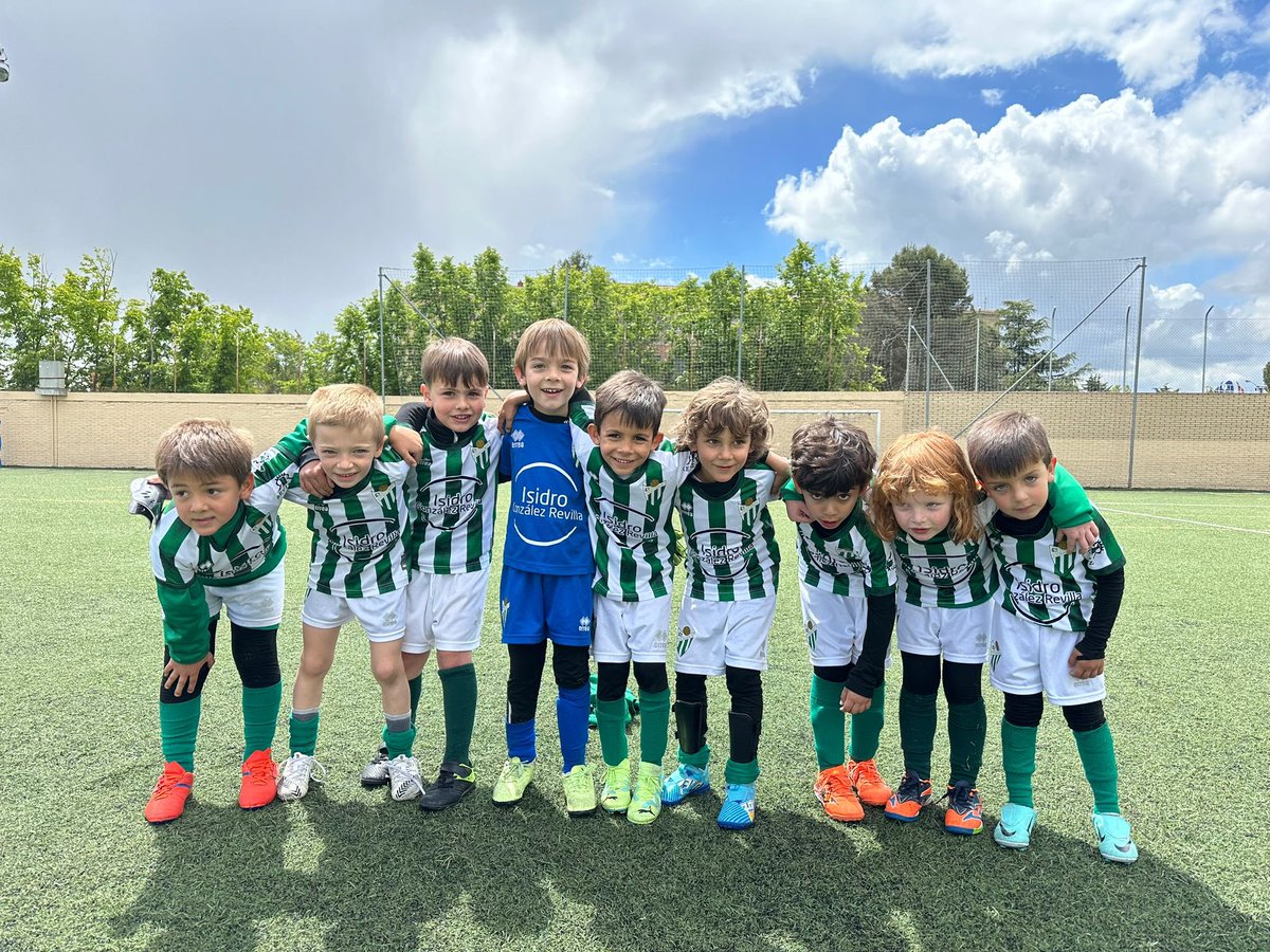 🏁 | 50’⏱ | #CDJaiAlaiDebutantes

0️⃣@C_D_JAIALAI 
+5️⃣ 𝗗𝗲𝗯𝘂𝘁𝗮𝗻𝘁𝗲𝘀 

#CDGuijuelo | #TodoalVerde 💚