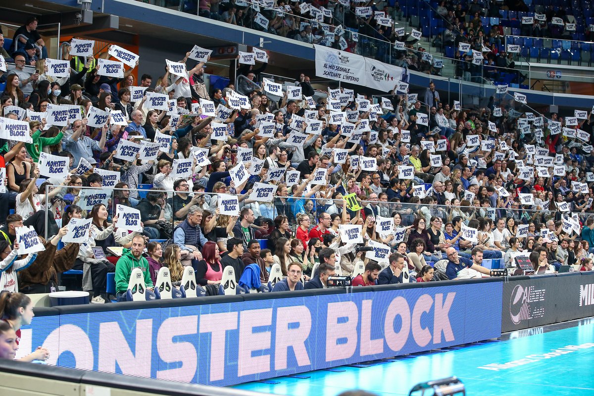 #MilanoTrento in 📸📸 #Superlega #cheplayoff #AllianzMilano #ForzaMilano #Pallavolo #Volley #Volleyball Credit ph. Alessandro Pizzi