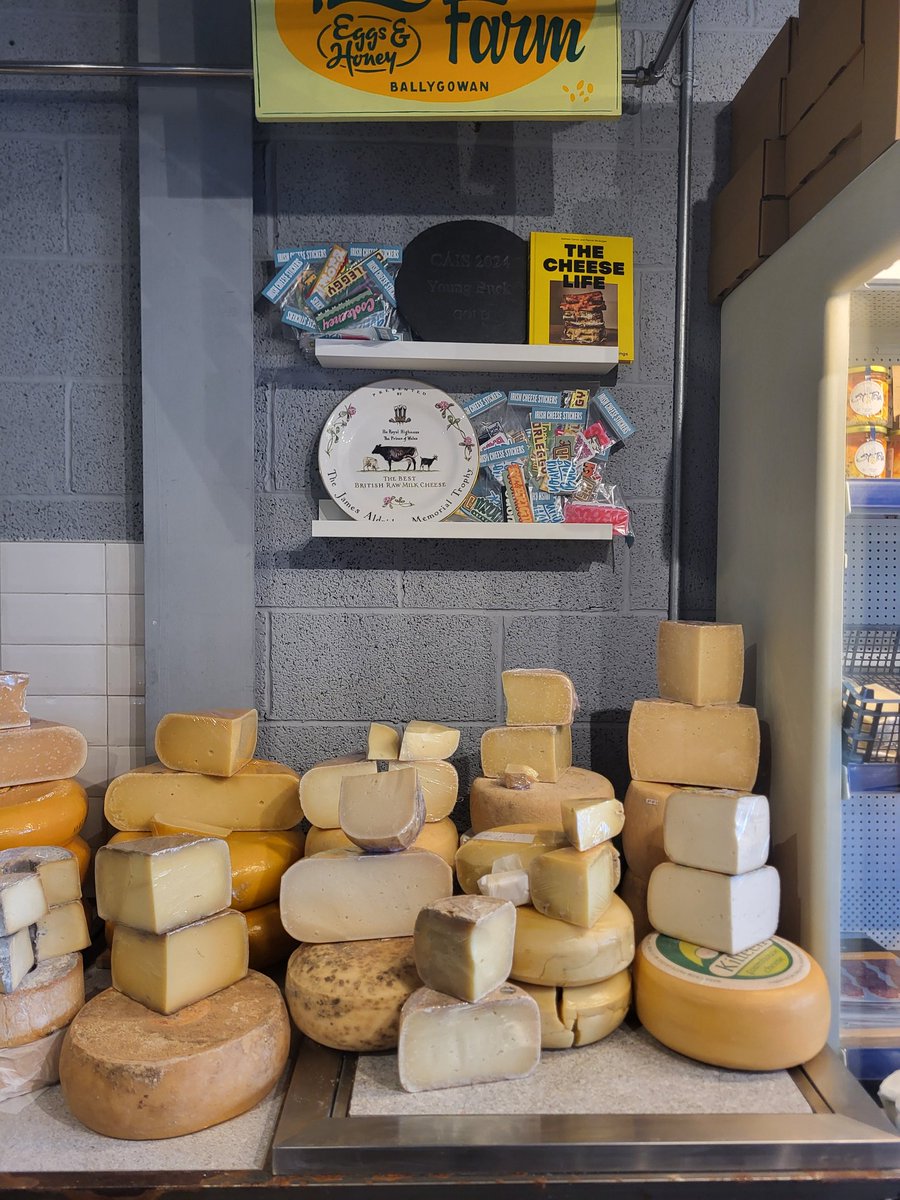 fancycheeseco tweet picture