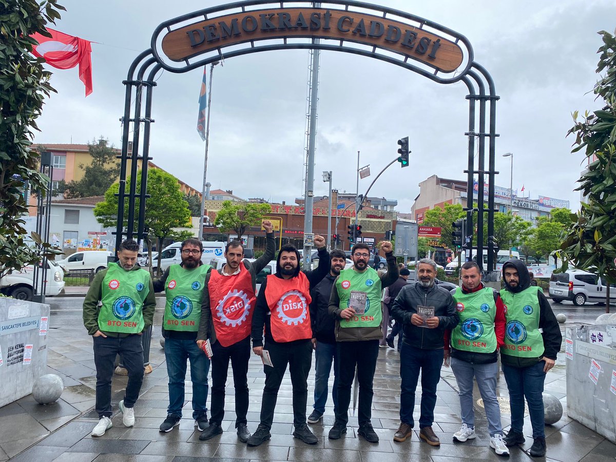 Sarıgazi demokrasi caddesinde ve Sarıgazi metro istasyonunda işçi ve emekçileri 1 Mayısta Taksim Meydanında buluşmaya çağırdık. Adaletsizliğe, yoksulluğa, sömürüye, iş cinayetlerine karşı #1Mayıs Birlik, Mücade, Dayanışma gününde Taksim Meydanındayız. #1M24 #1MAY