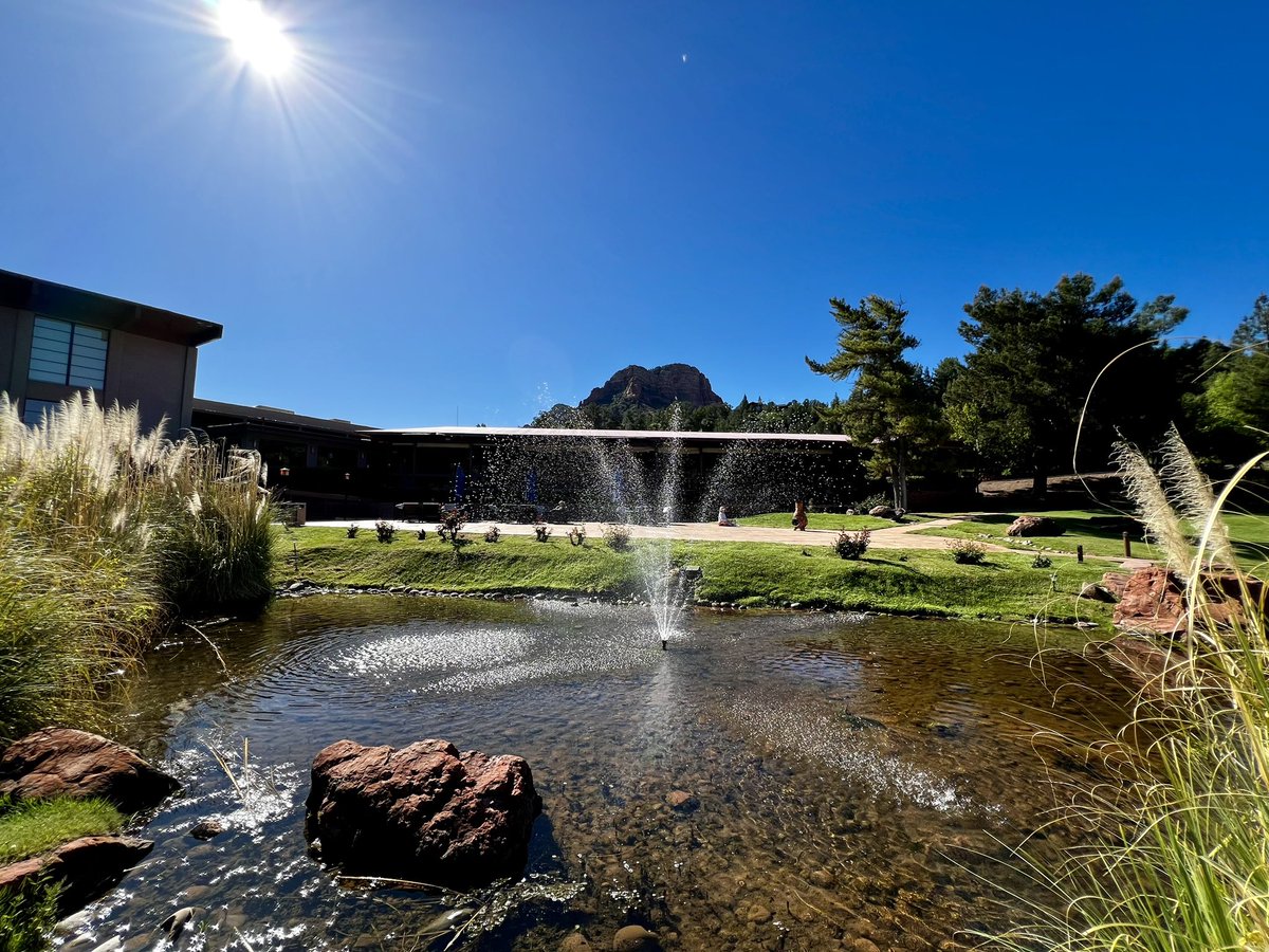 Plenty of excitement already building up among folks trickling in for the 2024 Spring Brain Conference! Exciting line-up of speakers and lots of happy faces with the gorgeous weather Sedona is already greeting us with! #SBC2024 starts in just a few hours!