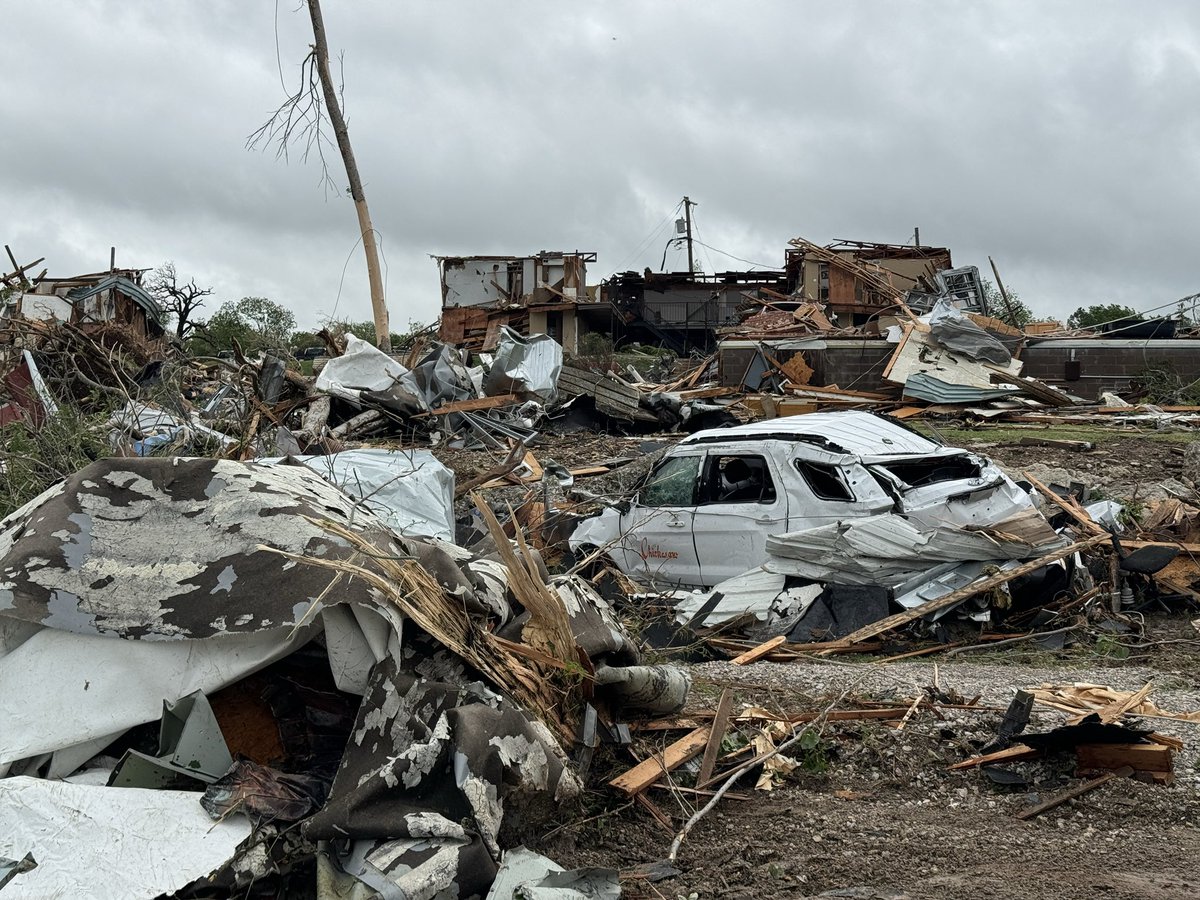 Sulphur, Oklahoma was impacted head on by a destructive #tornado in the overnight hours. @JordanHallWX is on the ground covering the event. #okwx