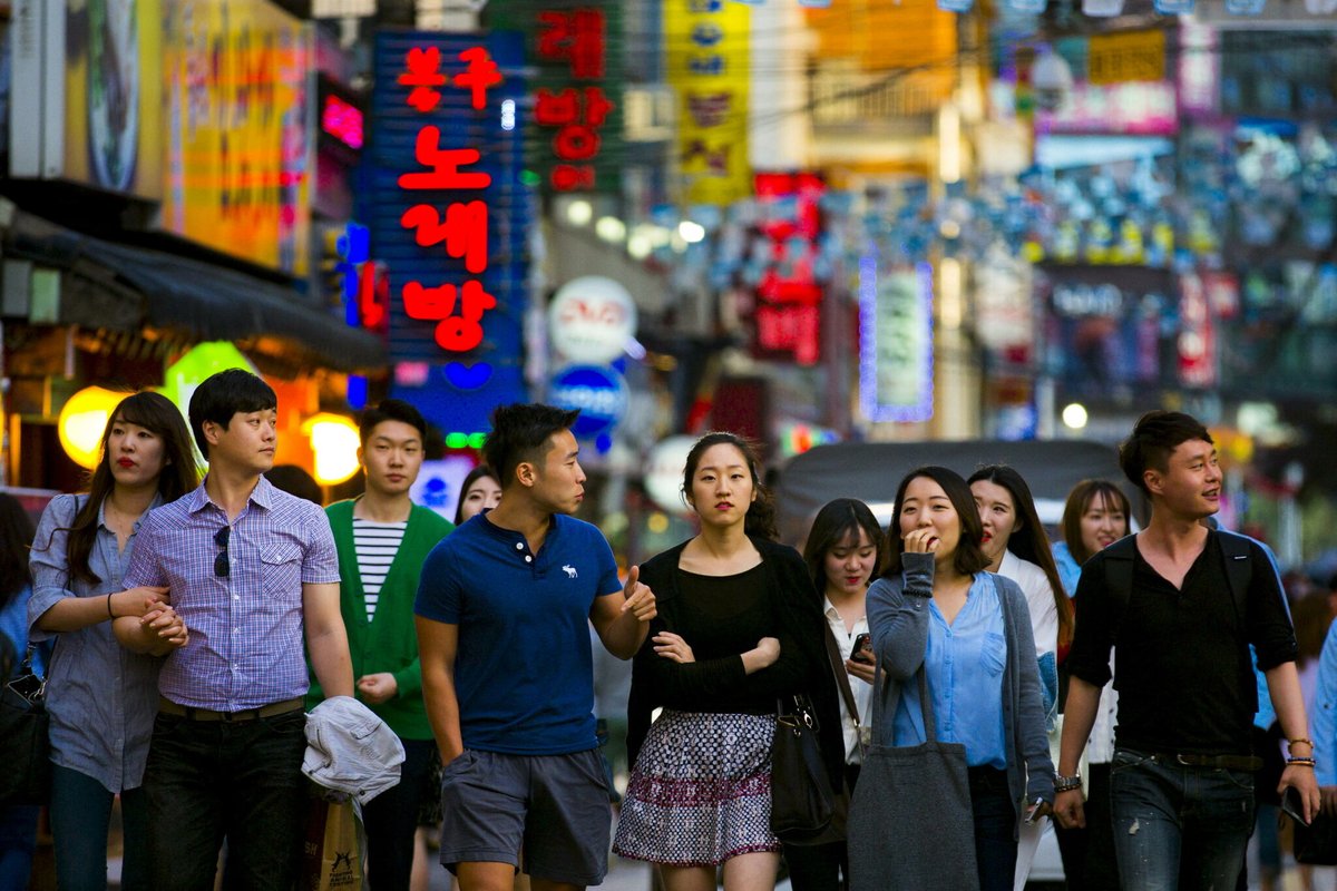 Des milliers de femmes sud-coréennes prônent une vie sans les hommes pour éviter les discriminations et les violences sexistes. 

Ce mouvement féministe, «4B», très minoritaire dans le pays, suscite une curiosité grandissante à l'international

➡️ l.leparisien.fr/XAVW