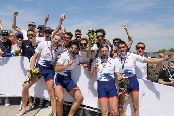 Benoît Brunet et le quatre sans barreur médaillés de bronze aux championnats d'Europe d'aviron, les JO de #Paris2024 en ligne de mire france3-regions.francetvinfo.fr/hauts-de-franc…