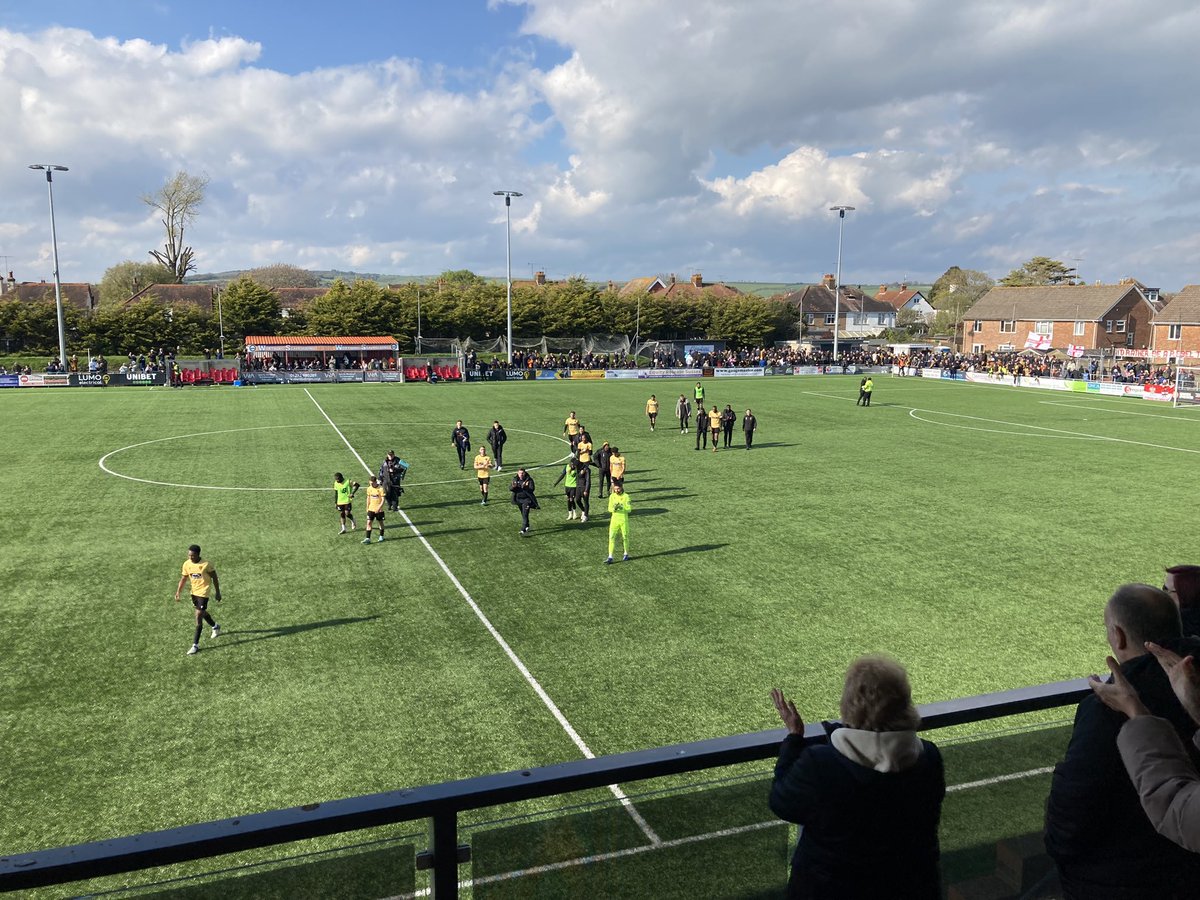 FT: Worthing 2-1 @maidstoneunited 🏆 Heartbreak for Stones in the National League South play-off semi-final. ⚽️ Matt Rush hit the bar late on, before Ollie Pearce struck again to net the winner. #BBCFootball