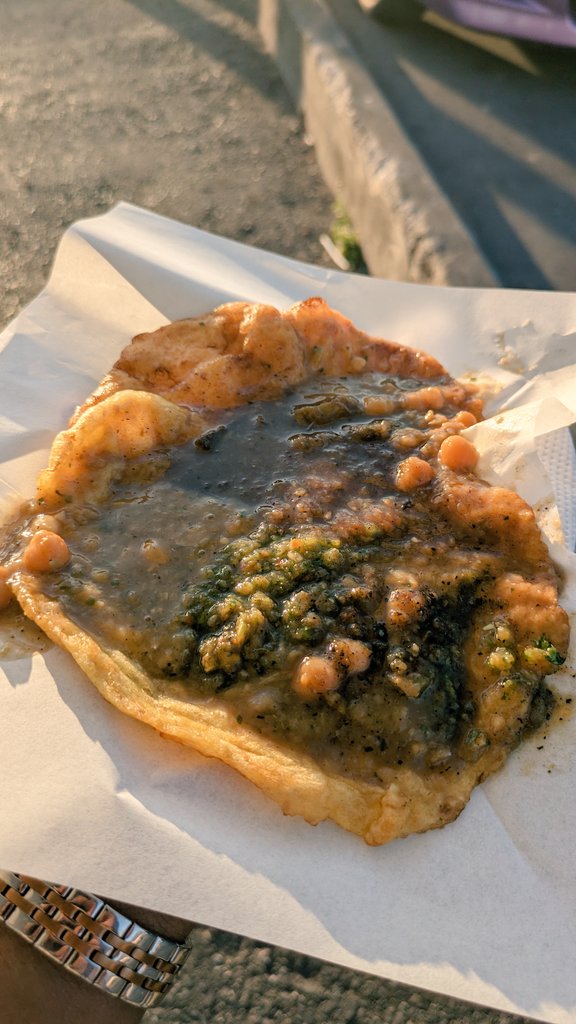 A good doubles is one of the best street foods to be captured on camera in Trinidad and Tobago. After seeing a picture of doubles there is an instant rush of energy to get one...or two.

📌Kassie's Doubles 
Massy Stores Carpark, 
Gulf View, La Romaine