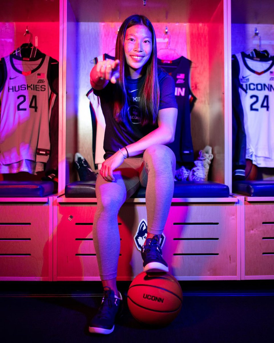 Former Princeton guard Kaitlyn Chen announced she has committed to UConn. The Ivy League Player of the Year averaged 15.8 PTS and 4.9 AST per game this season. (📸 kaitlyn.chen/IG)