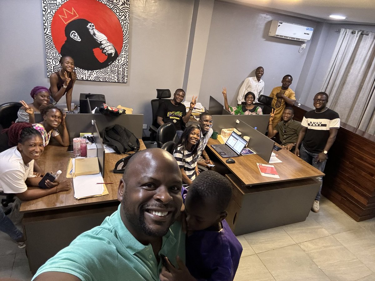 No off days when it's #YearlyIncomeTaxFilingDeadline on 30 April. Even #TBFChildren are here to help.
.
Beyond proud of this team as they ensure all our clients comply in filing their yearly income tax return and pay any 5th Installment.
.
#TeamTBF #TaxCompliance #TaxAdvisory…