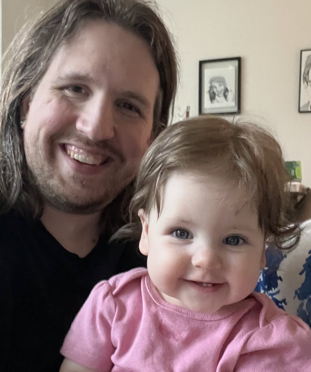 Are there any like... 'YouTuber Dad' groups out there? Just feel like I don't know many dads, and when it comes to working from home with a baby, I know even fewer. I have questions to ask and pics to share (see below for example)