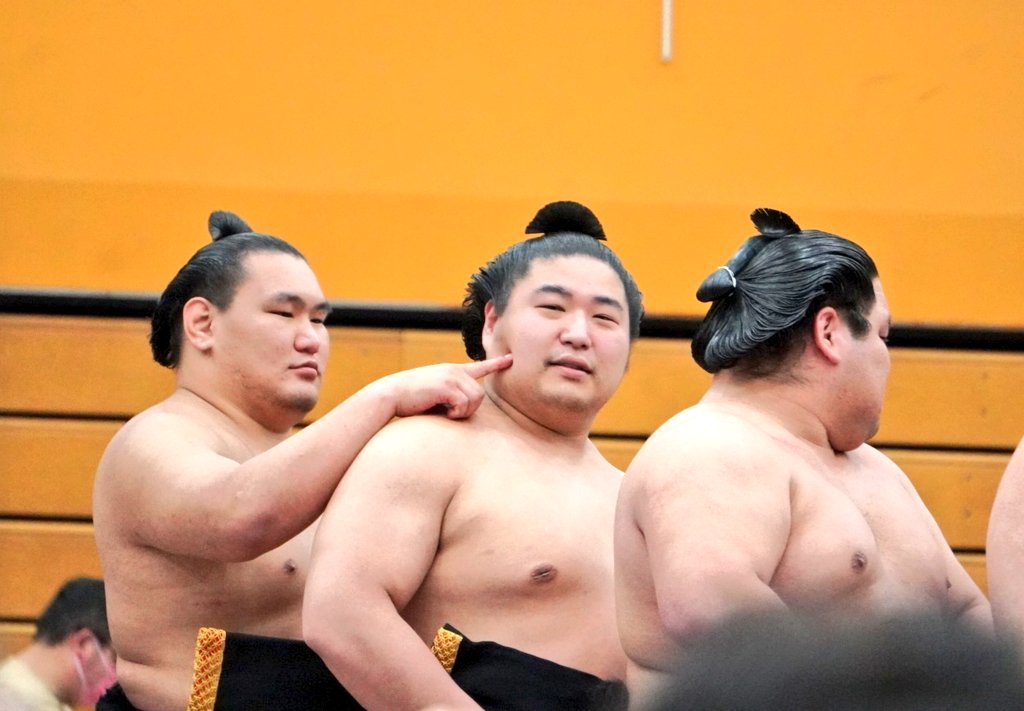 ほっぺぷに

#sumo #巡業 #深谷場所 
#豊昇龍 関 #若元春 関