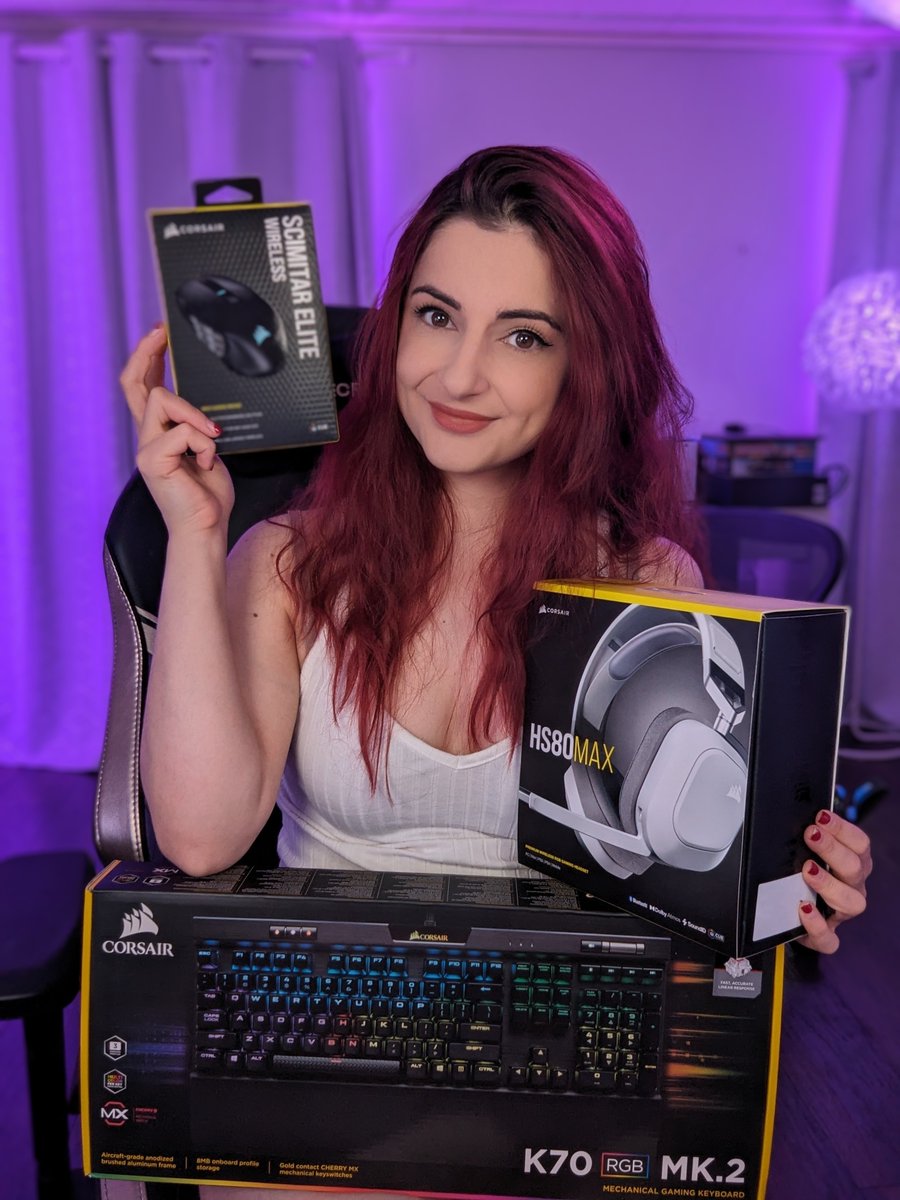 We're wrapping my birthday month with a BIG BANG thanks to @CORSAIR 🥳🎉 We're gÍvÍng away MY ENTIRE SETUP: 🔹 Scimitar Elite Mouse 🔹 HS80 MAX Wireless Headset 🔹 K70 MK.2 RGB Keyboard ❤️ LÍke ✅ FoIIow @anniefuchsia / @CORSAIR 🔁 Retweet 📝 Comment what you'd use these…