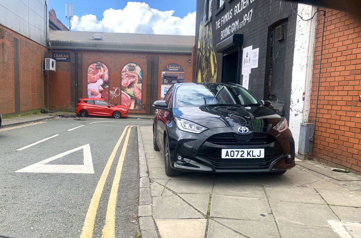 Stop parking dangerously Buttermere St Lodge Lane L8 26Apr24