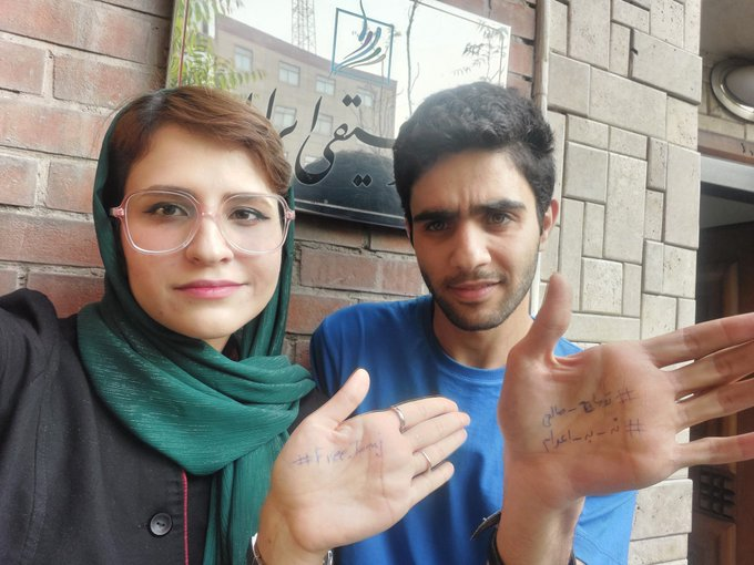 Khashayar Sefidi, a student at the University of Arts and Motahareh Goonehei, a student at the University of Medical Sciences, have started a hunger strike in front of the Music House in Iran due to the inhumane and unfair sentence given to #TomajSalehi. #توماج_صالحی