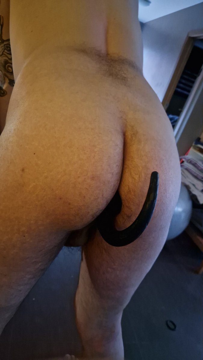 Several hours of fun yesterday...

I don't do chems often... but it's a moment a gave to me... with this guy.

Incredible fuck... incredible vibe and feeling.

Lots of viral exchange... and verbal... 

!!!

I need more of that... with 1 or 2 guys more...