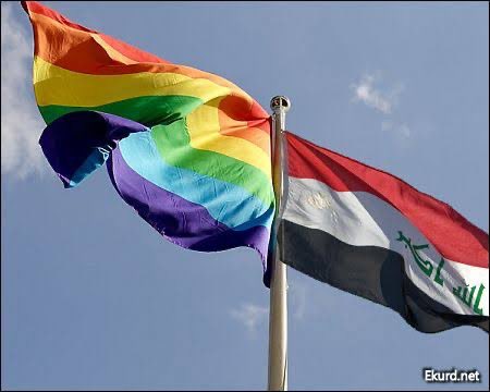 IRAQUE 

O parlamento iraquiano aprovou um projeto de lei que criminaliza as relações entre pessoas do mesmo sexo.

De acordo com a norma aprovada, qualquer pessoa que for identificada como homossexual pode pegar penas de prisão que variam de 10 a 15 anos de reclusão.

E ainda