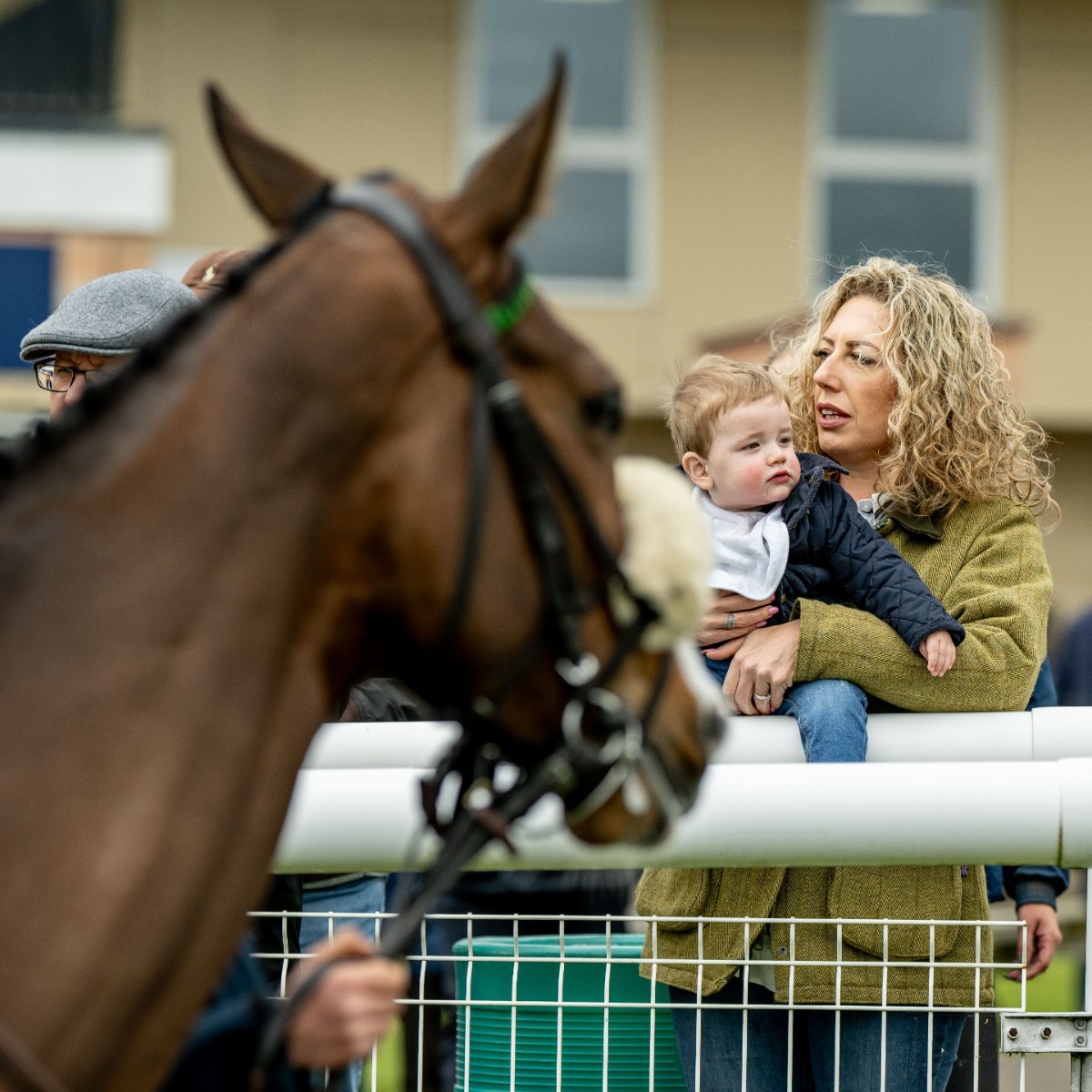 As a cold April comes to a close, we look towards a warmer (🤞) May, with plenty in store to enjoy: 🏇 Wed 8th May - Spring Afternoon Racing ✨ Thurs 16th May - Centenary Raceday 🎢 Sun 26th May - Family Fun Raceday 🎟️ - brnw.ch/21wJfUw
