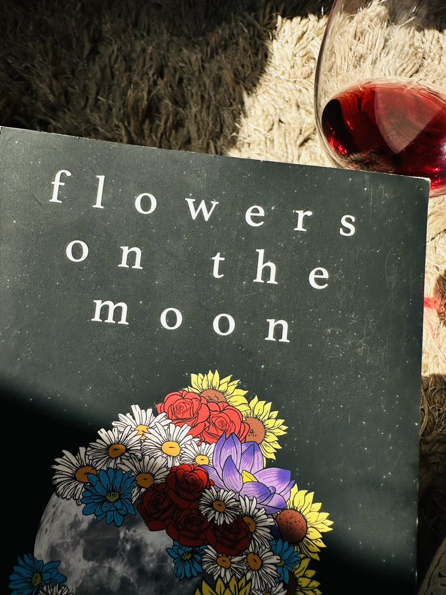 Current fav poetry book 💐🌔♥️