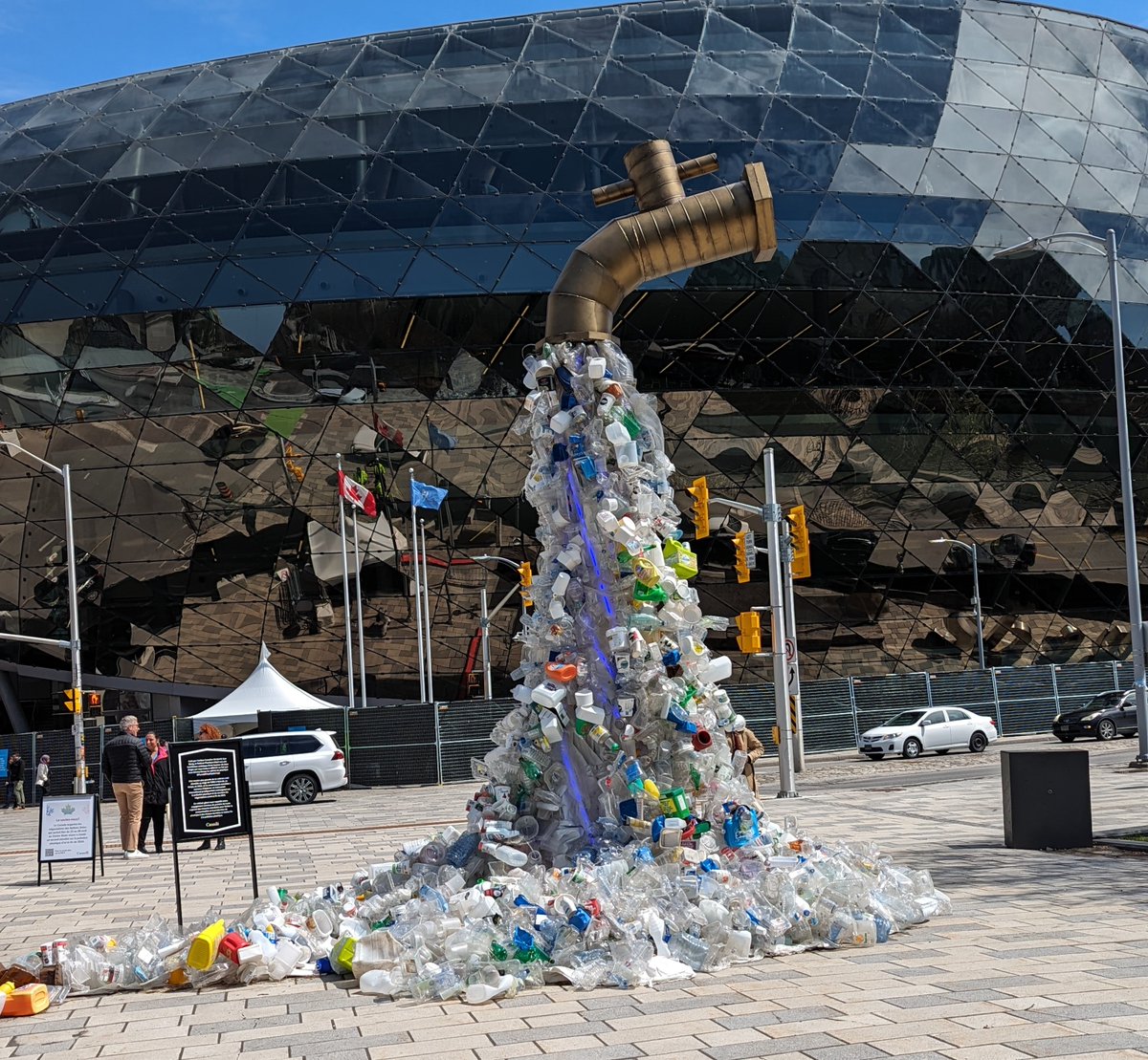 IPEN Welcomes Leadership Toward Developing an Ambitious #PlasticsTreaty - 'more plastic production means more plastic #pollution' ow.ly/fZO650Rqa9h #INC4 #Ottawa #environment