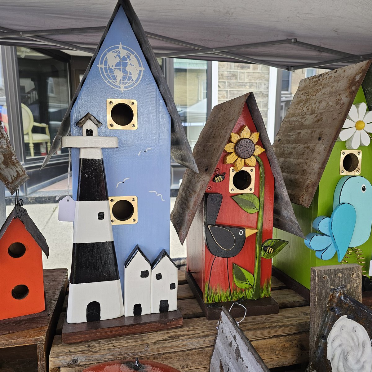 Good morning, X-ers!  Looking for a cozy, quirky abode for your feathered friends? Look no further! We've got a delightful collection of whimsical birdhouses that'll make your backyard the talk of the town!  #WhimsicalBirdhouses #BirdhouseLife #XSale