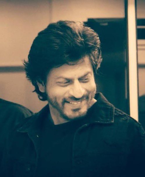 Megastar #ShahRukhKhan title films and roles - Baazigar Baadshah Don Raees Pathaan 5 films and all of them are huge grossers! The next one is going to be #King💥