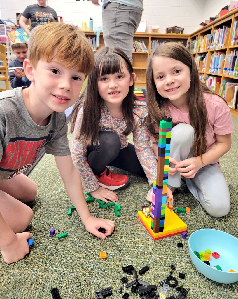 Lego Club is back at it with our Kindergarten and 1st Graders 😎 Our first two challenges were building the tallest tower and getting creative with windows and doors 🚪 🪟 <a href="/GreenvilleES/">Greenville ES</a> #LegoClub #GESKinderRocks #AfterSchoolClubs <a href="/erika_kersey/">Erika Kersey, NBCT</a> <a href="/CVB2023/">Crystal Van Buren</a>