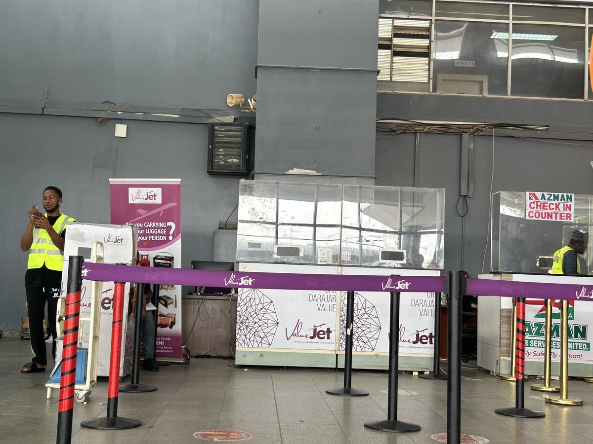 checkmateASA's tweet image. Small maintenance work that is not costly is needed to just tidy this place up. #littlebigthings that can define us. I believe there’s a company handling maintenance at the airport. @fkeyamo let’s tidy these cables within negligible cost. It’s all about image