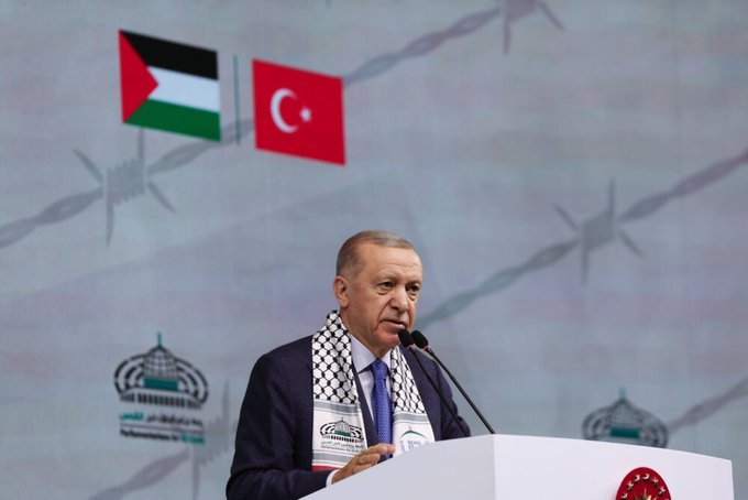 الرئيس #أردوغان : بعض الدول الداعمة لـ #إسرائيل تريد إحياء العقلية الصليبية التي تتغذى على الدم والدموع 🇵🇸🇹🇷 هذه التصريح لن تسمعه إلا من الرئيس أردوغان فقط ..!
