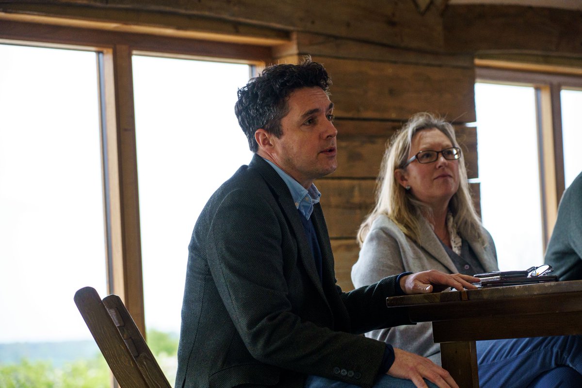 ConRuralForum's tweet photo. Earlier this week Secretary of State @SteveBarclay joined @SallyAnn1066 @HuwMerriman and Hugh Broom in Sussex to hold a Q&amp;A for farmers and local businesses as part of our ‘Defra Minister on Tour’ series 🚜 

Thank you to @BatchellerMonk for sponsoring the event 🌳 https://t.co/MaN57mbRgK