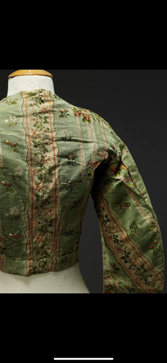 Appreciating the value of cloth was taken for granted for much of the #c19th. This luminous floral brocade comes from a much earlier garment of the #c18th but was #refashioned into a different style sometime perhaps half a century later. @JBCollection_uk #fashionhistory