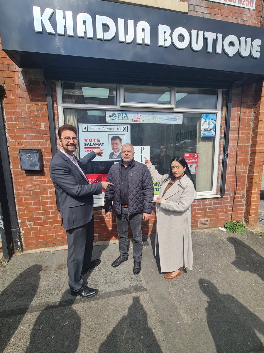 naseem aslam (@draslamnaseem) on Twitter photo Thank you very much <a href="/AfzalKhanMCR/">Afzal Khan MP</a> for sparing some time yesterday across different wards of Oldham especially in Hollinwood.
#Teamhollinwood is well focused and engaged with ward constituents, and doing hard work !!!
<a href="/shah_arooj/">Arooj Shah</a> <a href="/ChauhanZahid/">Zahid Chauhan, OBE,FRCGP</a> <a href="/CllrFida/">Fida Hussain</a> <a href="/s1saj/">Saj....</a> <a href="/oldhamlabour/">Oldham Labour Group</a> Thank you very much <a href="/AfzalKhanMCR/">Afzal Khan MP</a> for sparing some time yesterday across different wards of Oldham especially in Hollinwood.
#Teamhollinwood is well focused and engaged with ward constituents, and doing hard work !!!
<a href="/shah_arooj/">Arooj Shah</a> <a href="/ChauhanZahid/">Zahid Chauhan, OBE,FRCGP</a> <a href="/CllrFida/">Fida Hussain</a> <a href="/s1saj/">Saj....</a> <a href="/oldhamlabour/">Oldham Labour Group</a>