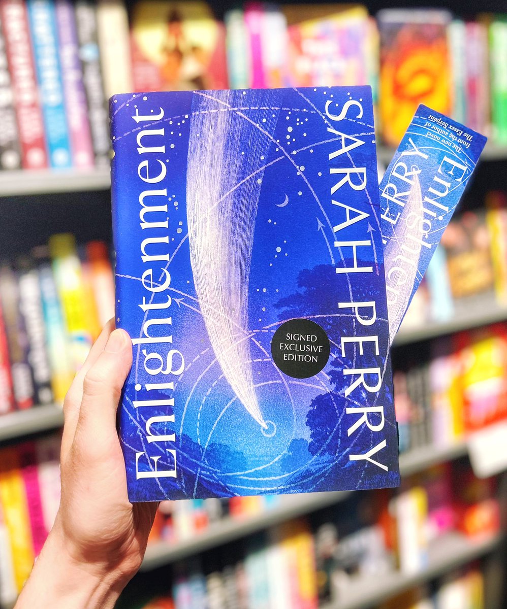 Sunday Staff Reads! Anyone who’s read The Essex Serpent will love the captivating mix of faith, science, & humanity in this story of two unlikely friends and a historical mystery 🔭 Jack was lucky enough the read an advance copy of this beautiful book that you can get today! 💫