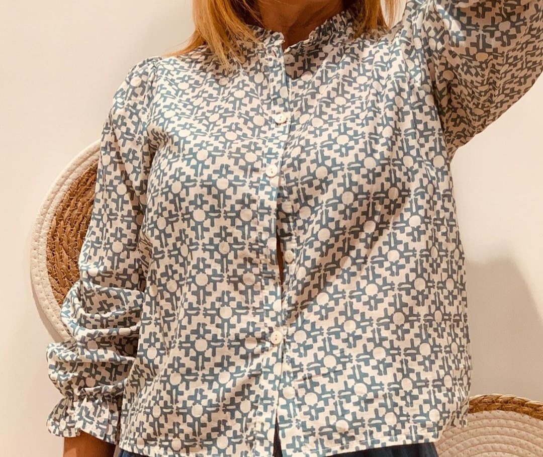 mmp_434's tweet photo. Todo no iba a ser fachada de casas 
🎀👗👚👖🧦
#didgeometria3E #teselacionesuma3E https://t.co/qVKkxWqknu