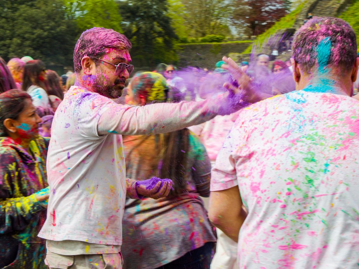 Today at Cardiff Castle, we're celebrating the vibrant festival of colours, Holi. Marking the beginning of spring in India, #Holi is a time for joy, new beginnings and celebrating the triumph of good over evil. #WalesInIndia