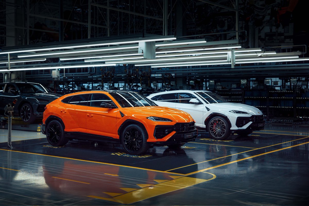 The new Lamborghini Urus SE has arrived.

The first plug-in hybrid Super SUV. New design, 800 CV of pure power, over 60 km range in electric mode.

#Lamborghini #UrusSE #DareToLiveMore 
__
The fuel consumption and emissions data are in the type of approval stage.