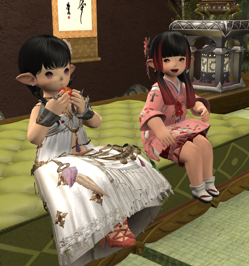 可愛らしぃららちゃん発見ですっ❗️
真っ赤なりんご🍎むしゃむしゃ美味しそう🤭
Sukizaさんまた遊びにきて下さぃね🎵