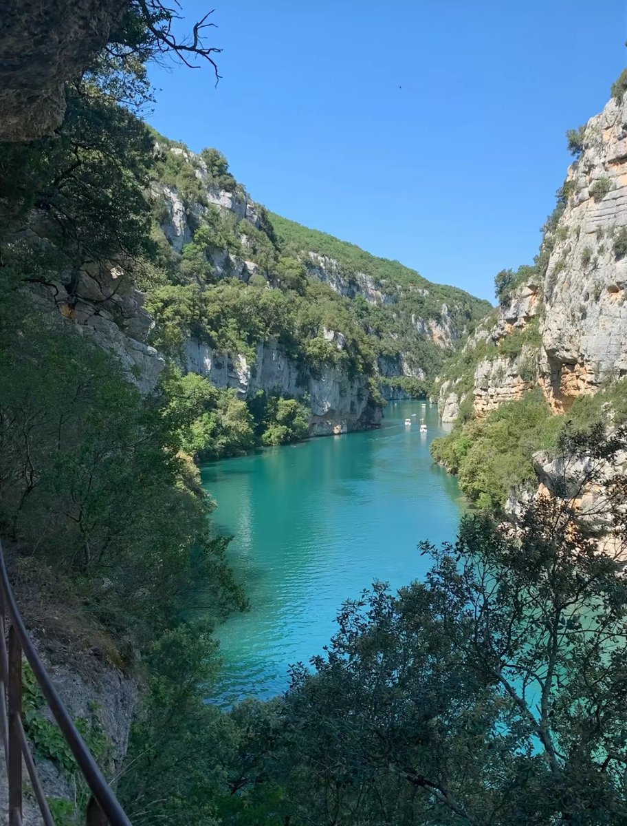 On a vraiment d’la chance d’avoir des paysages comme ça en France on en profite pas assez