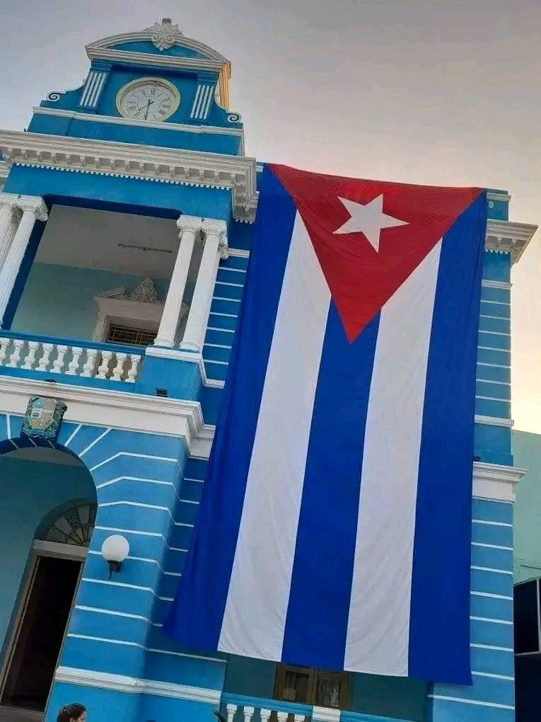 De nuevo amanece en mi Cuba Socialista... primer territorio libre en América ‼️🇨🇺✌️ Nos vemos en la red.