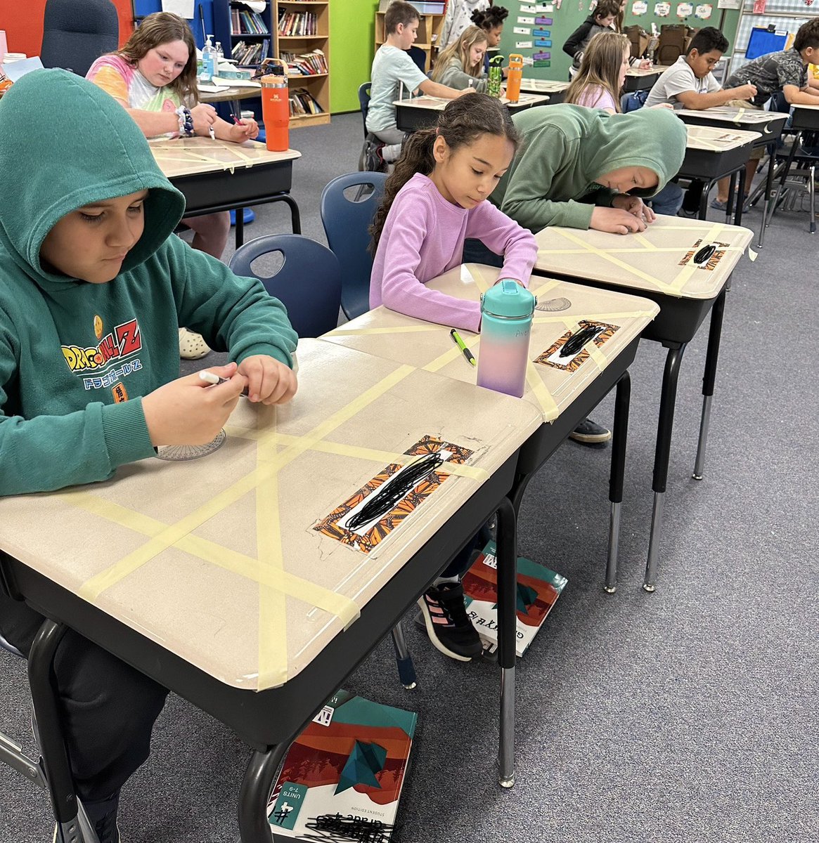 MrsJuracko's tweet photo. With many intersecting lines made on their desks, students labeled angles &amp; measured them to practice measuring to the nearest 1 degree. Then their buddy checked them &amp; provided feedback. Such a fun way to practice! 💙💛@MtHopeNanjemoy @MikeHoffmanCCPS https://t.co/jYlh4sOU4u