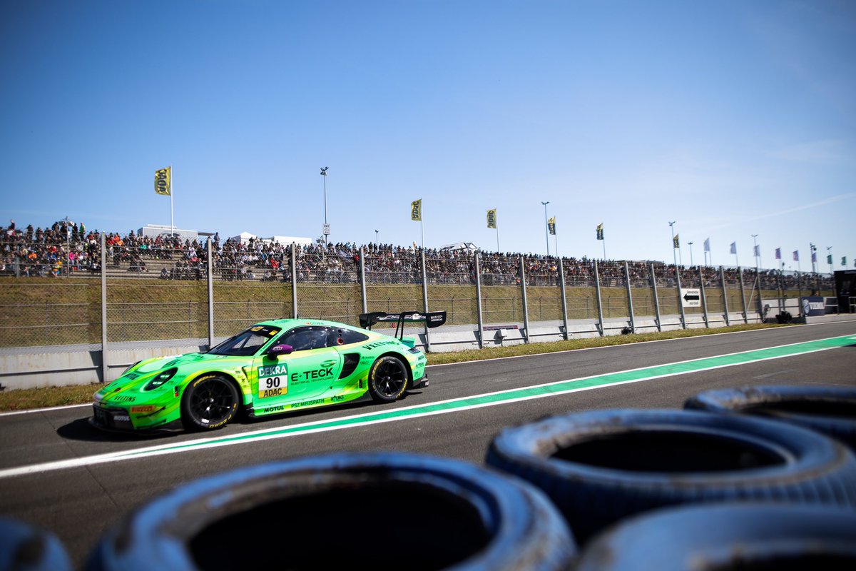 RESULTS RACE 2 at #Oschersleben: 

No. 90 - P14 @AyhancanGuven 
No. 91 - P13 @ThomasPreining1 

#DTM #Porsche #MantheyEMA