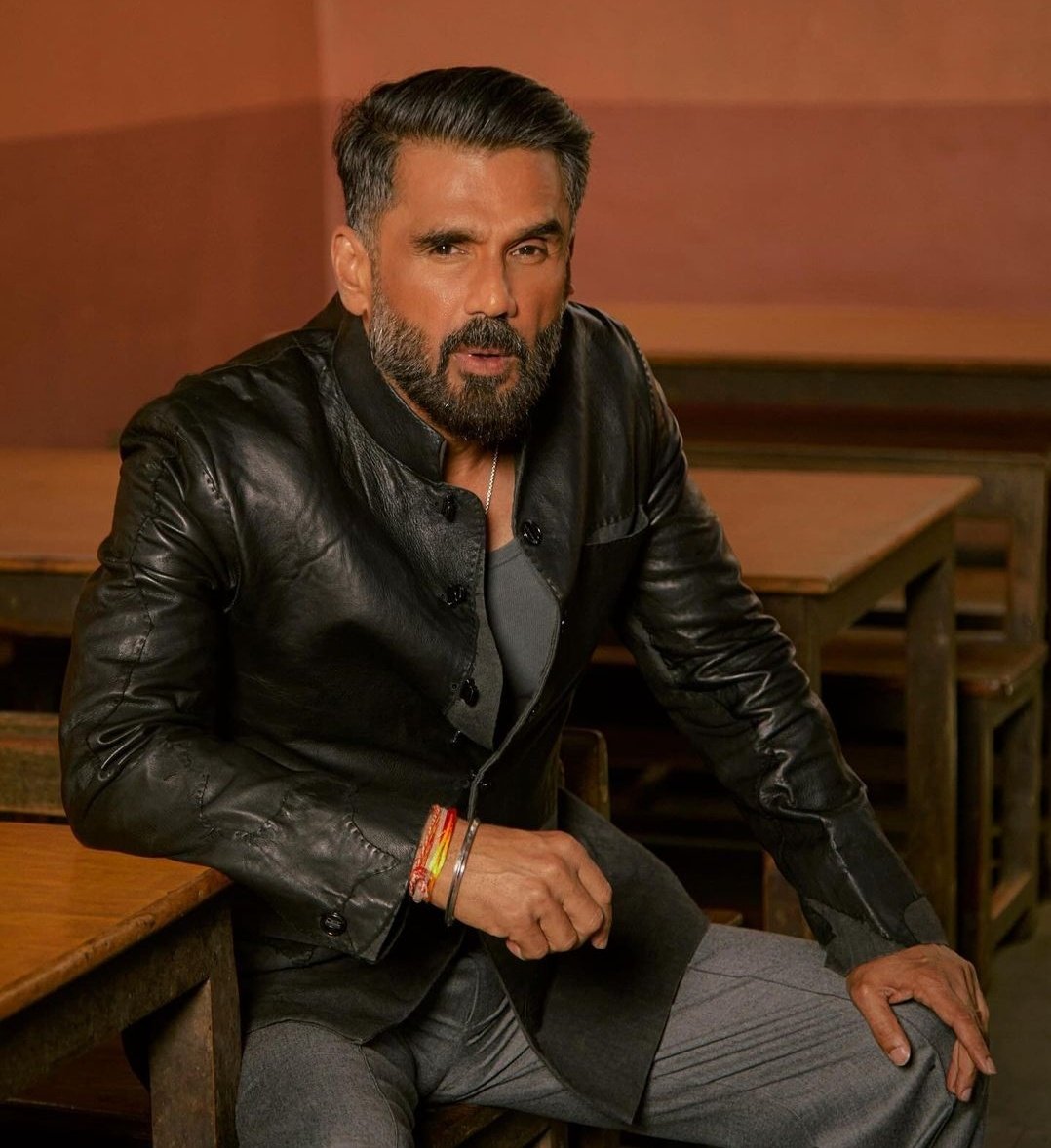 Fav 🖤 @SunielVShetty Sir