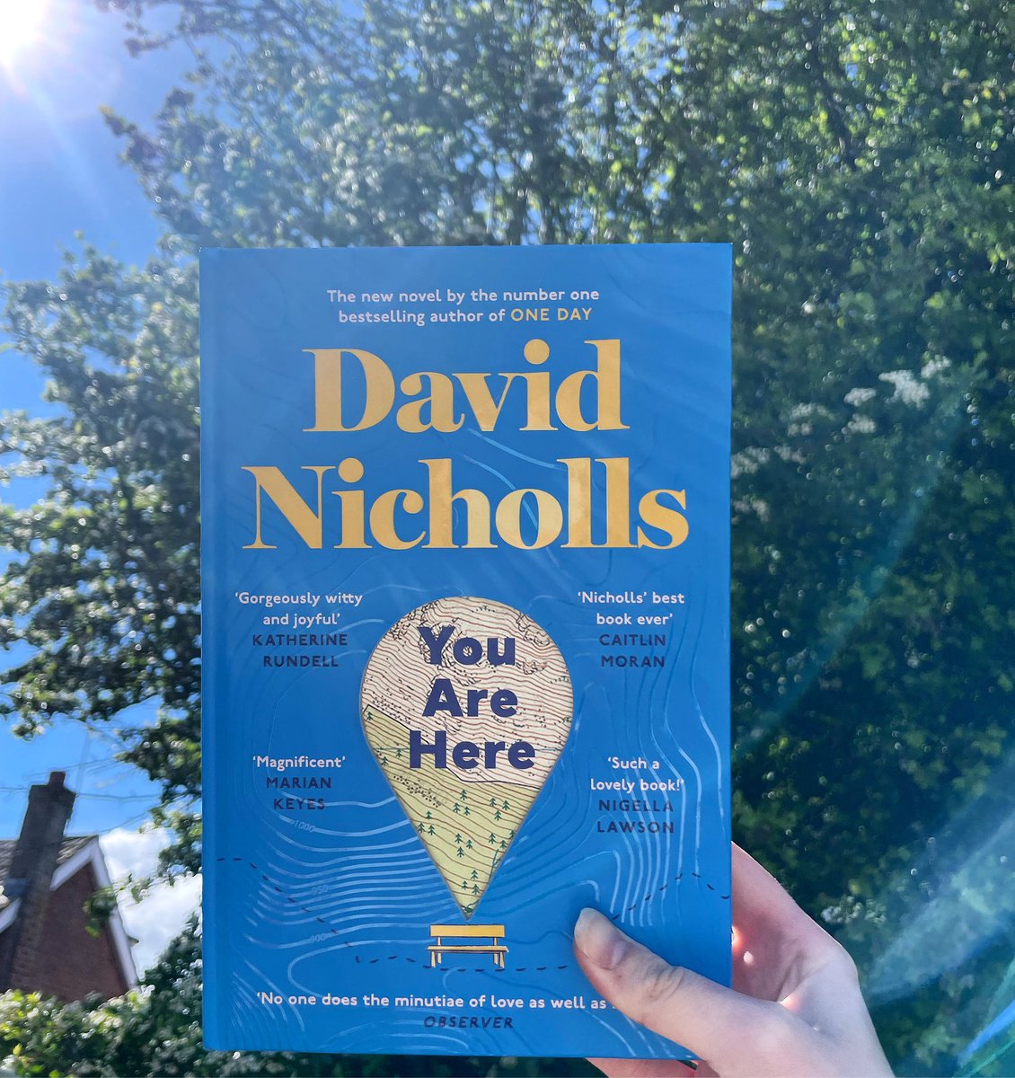 A cautious story about getting a second chance at love, and the tentative steps taken towards it. Loved how it was structured around the Coast to Coast walk. I want to lace up my boots and go and do it now 🥾🏔️ #YouAreHere by @DavidNWriter is out NOW! 🗺️📍