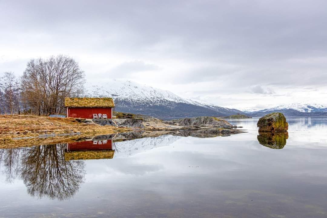 From Mjønes outside Bodø 😍 Photo Viggo Jacobsen #Norway @Visitbodo