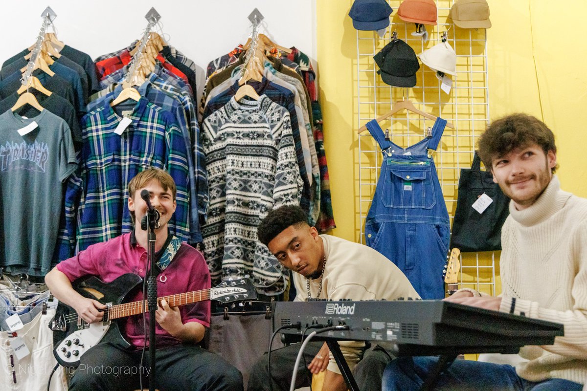 Gone Fishin' closing the April 2024 @SofarNottingham show in Argang Store in #Nottingham recently.

#LiveMusicPhotography #GigPhotography #musicphotography #musicphotographer #NottinghamPhotographer #ConcertPhotographer #concertphotography #sofarsounds