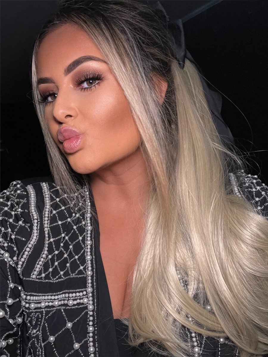 Katie Bottomley tweet media