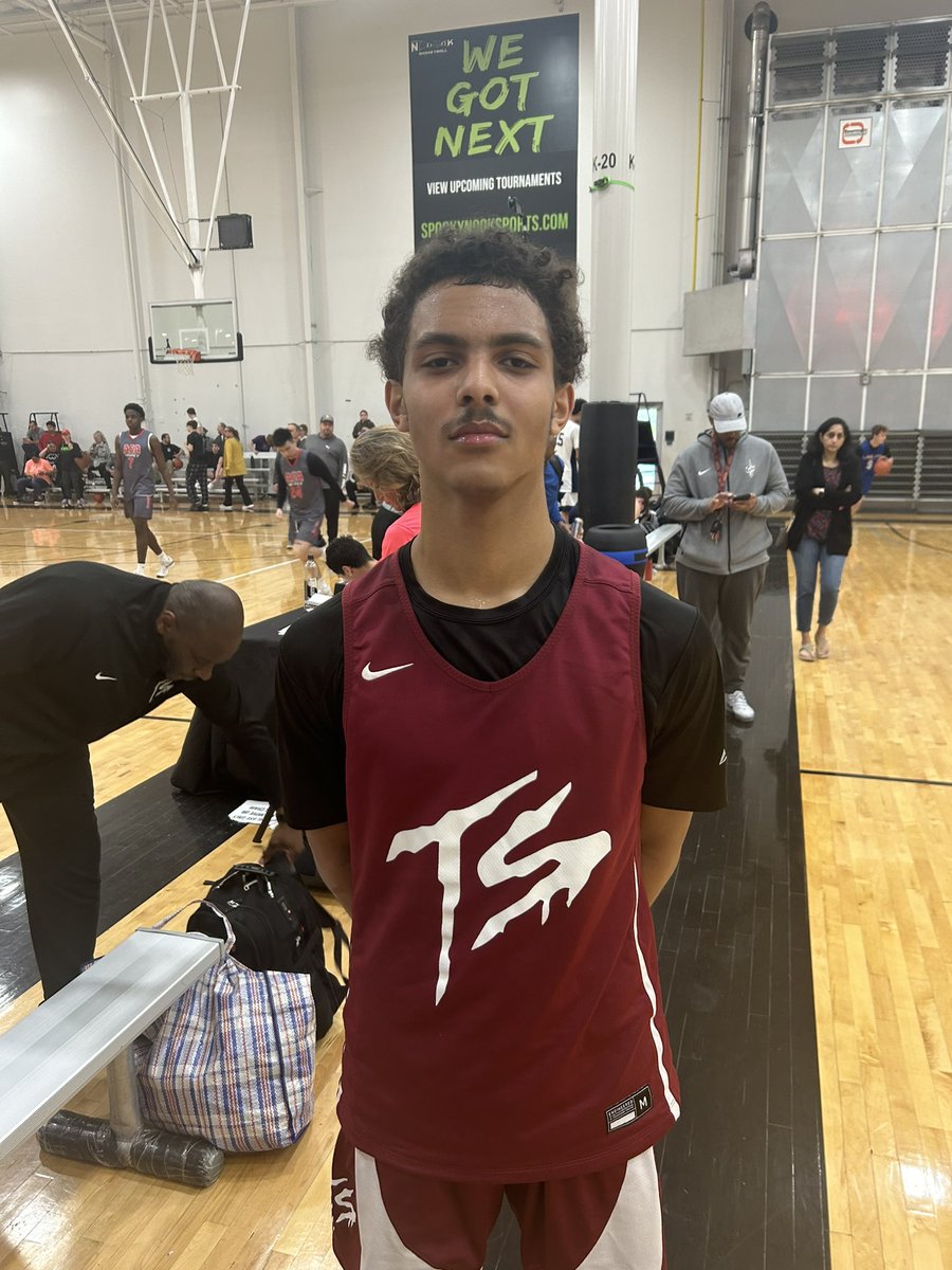 🔥 Surafia Norries with 34 points to propel Terror Squad Elite HGSL to an early morning win at Spring Jam Fest 26’ guard at Rome Free Academy in Upstate NY