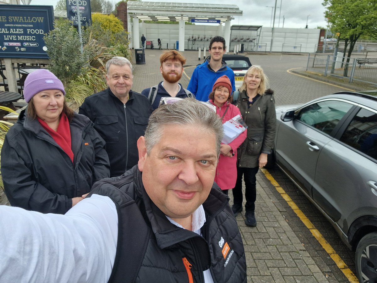 Group 1 out in Hillingdon East thanks to Group 2 and 3 who left before we remembered to take a photo. So many lovely comments from residents today. More to come later. #stoptoryfakenews #Hillingdon #makeyourvotecount