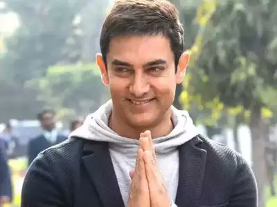 NewsAlgebraIND's tweet photo. 🚨 Bollywood Actor Aamir Khan - "As a Muslim I was not used to folding my hands"

⚡ "I learned the power of ‘Namaste’ while shooting for ‘Dangal’ in Punjab in 2016 (At the age of 50)"

"Earlier, I was only used to raising my hand (gesturing an adaab, the way Muslims greet each other) and bowing my head. I have realised Namaste is such a wonderful emotion" - Aamir Khan said